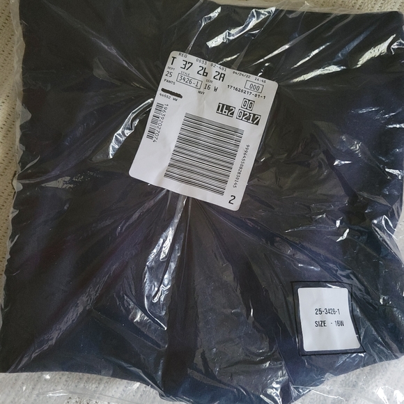 Woman Within NWT Bootcut Leg Ponte Knit Pant, 16W - Picture 2 of 3